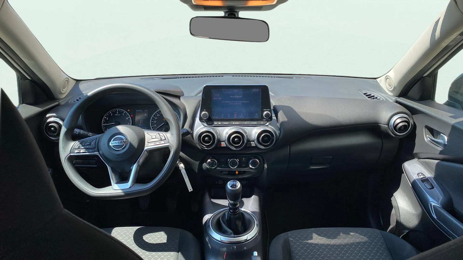 Nissan Juke DIG-T Acenta - foto 21
