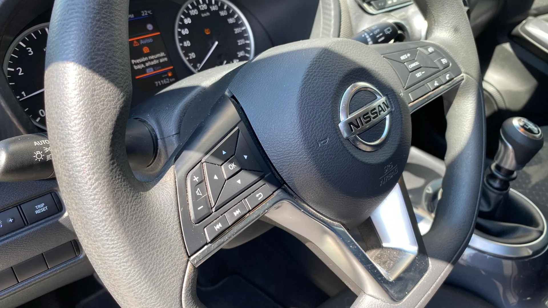 Nissan Juke DIG-T Acenta - foto 19
