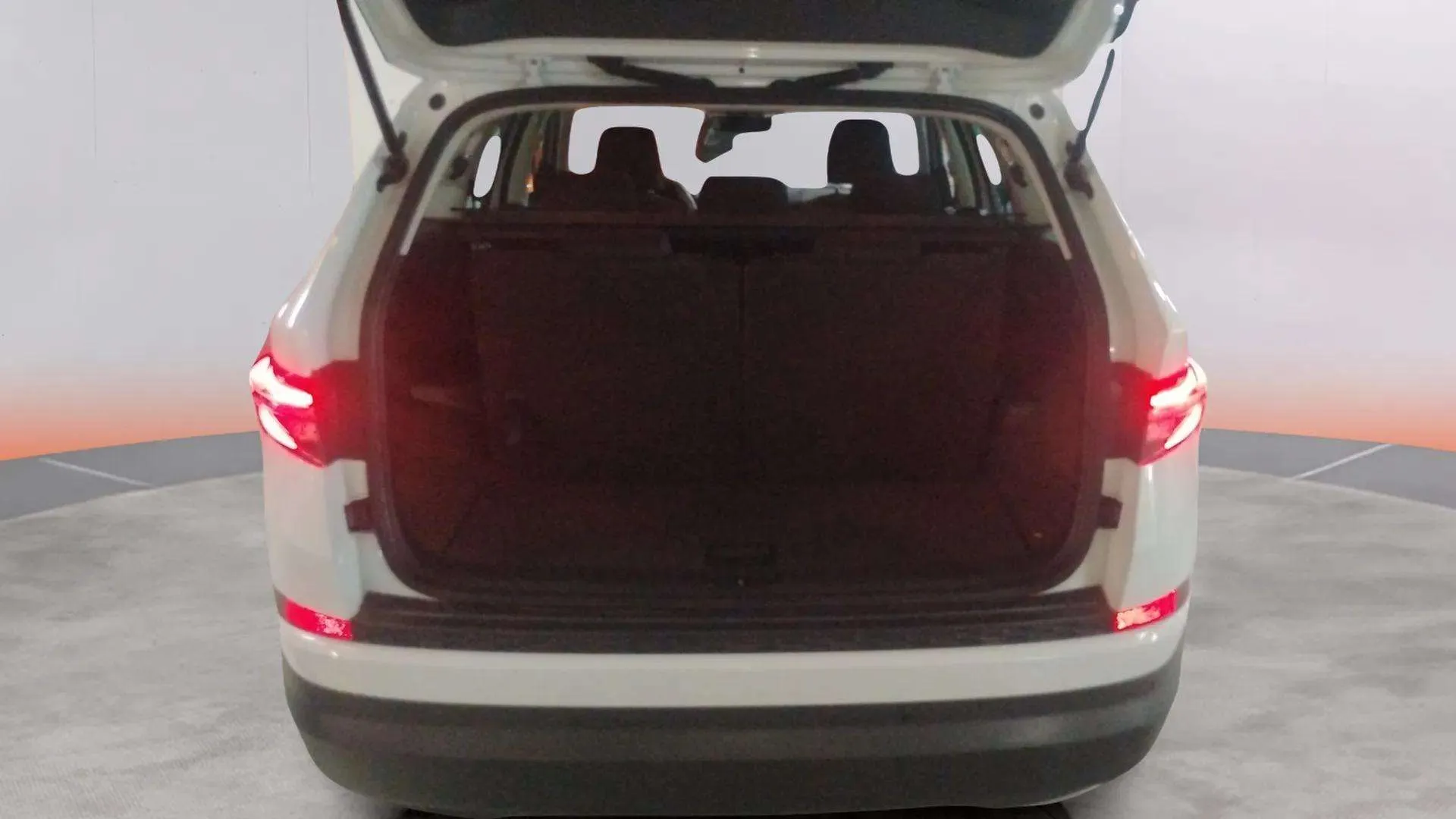 Škoda Kodiaq 2.0 TDI DSG 4x2 Ambition - foto 27