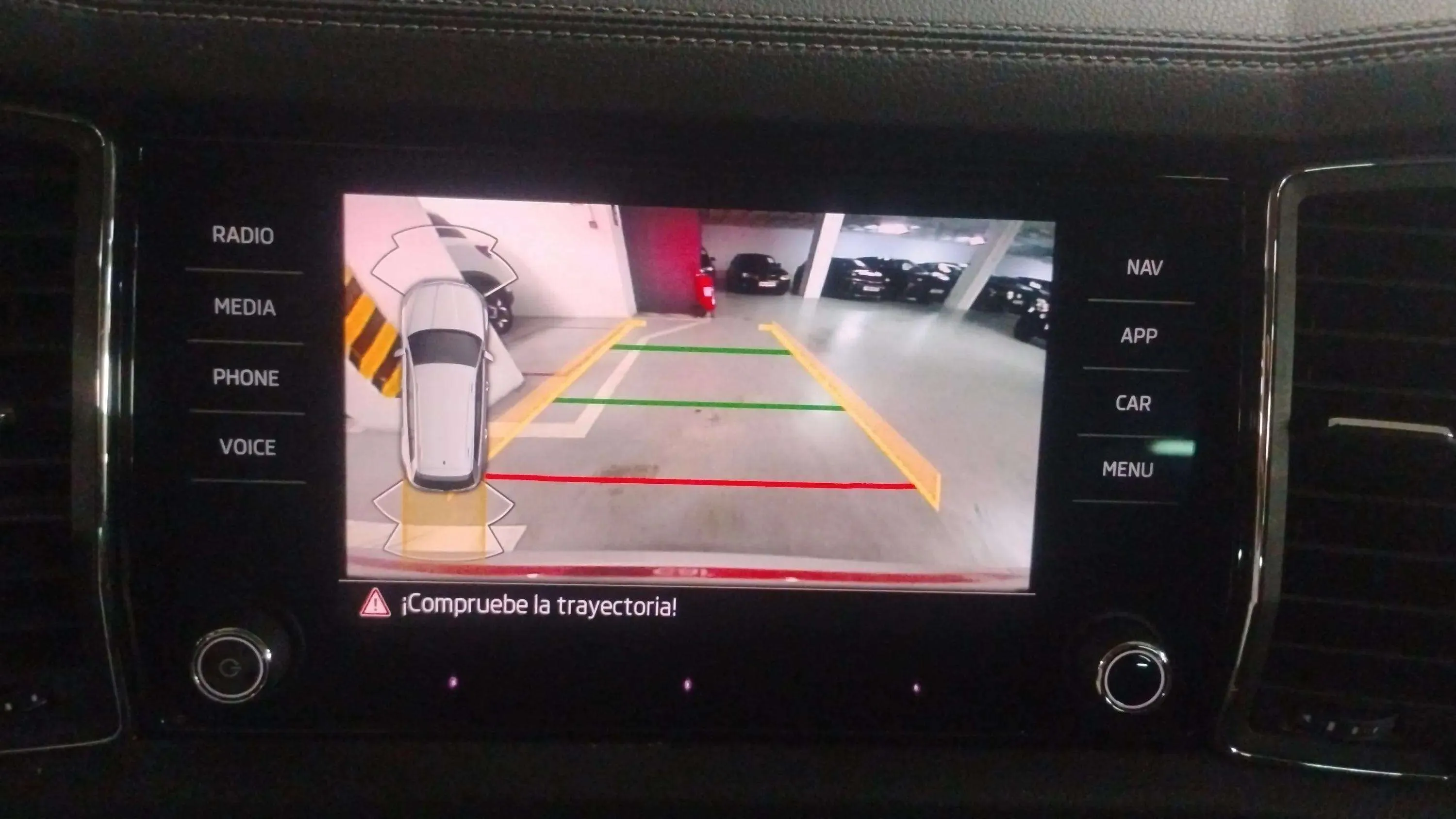 Škoda Kodiaq 2.0 TDI DSG 4x2 Ambition - foto 24