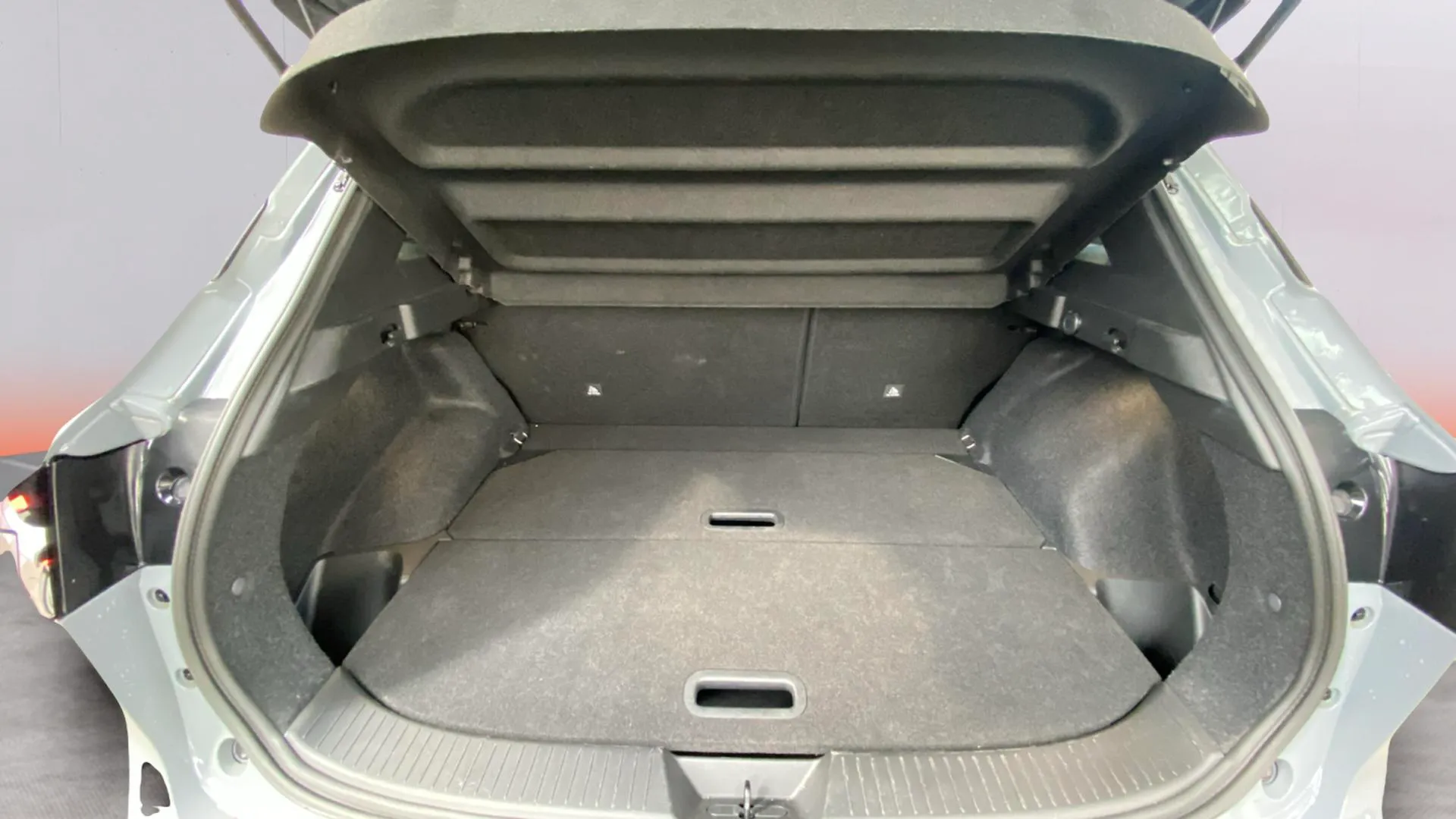 Nissan Qashqai DIG-T N-Connecta - foto 9