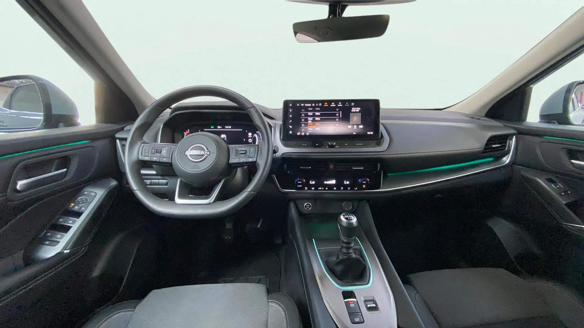 Nissan Qashqai DIG-T N-Connecta - foto 13
