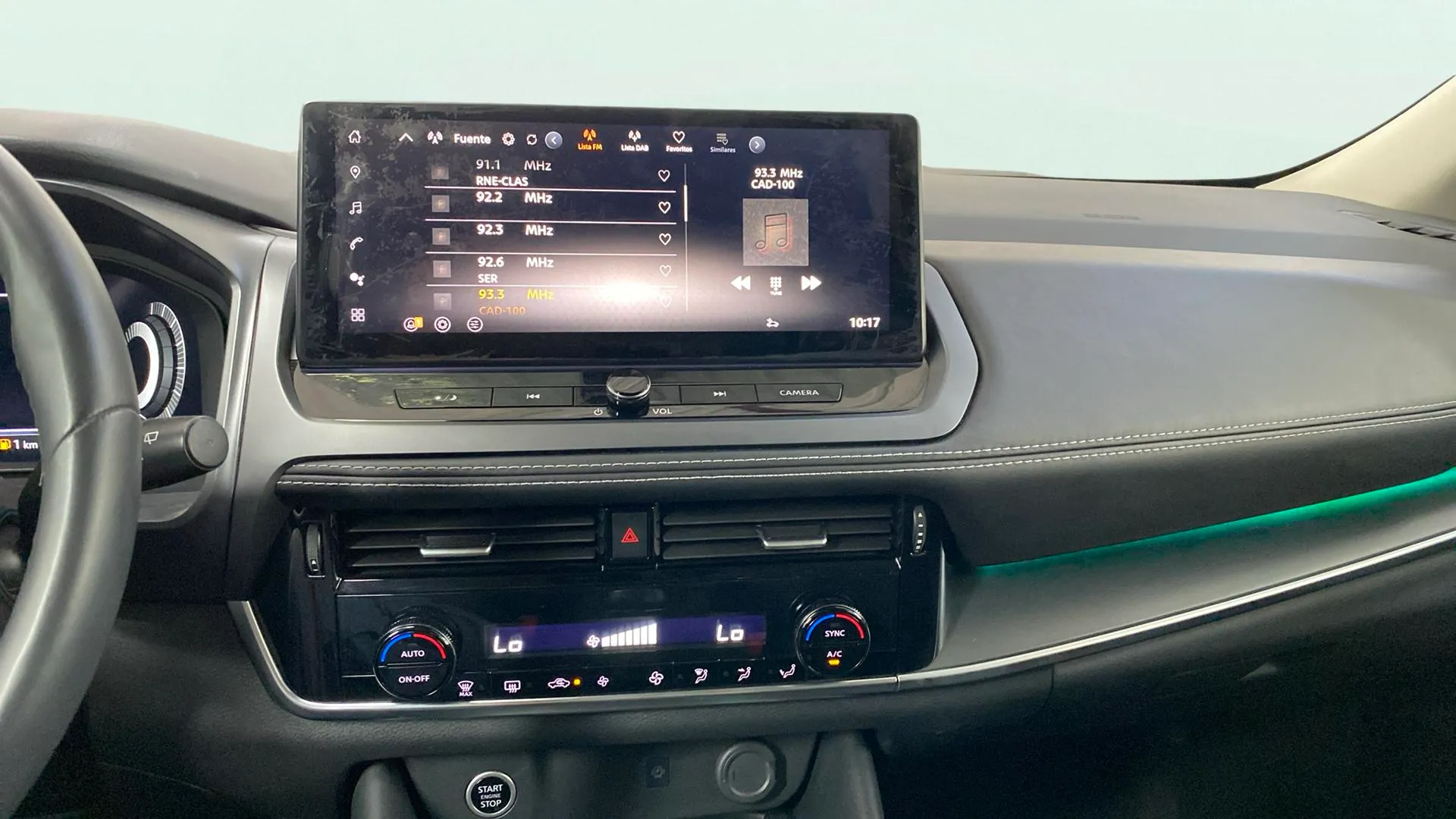 Nissan Qashqai DIG-T N-Connecta - foto 16