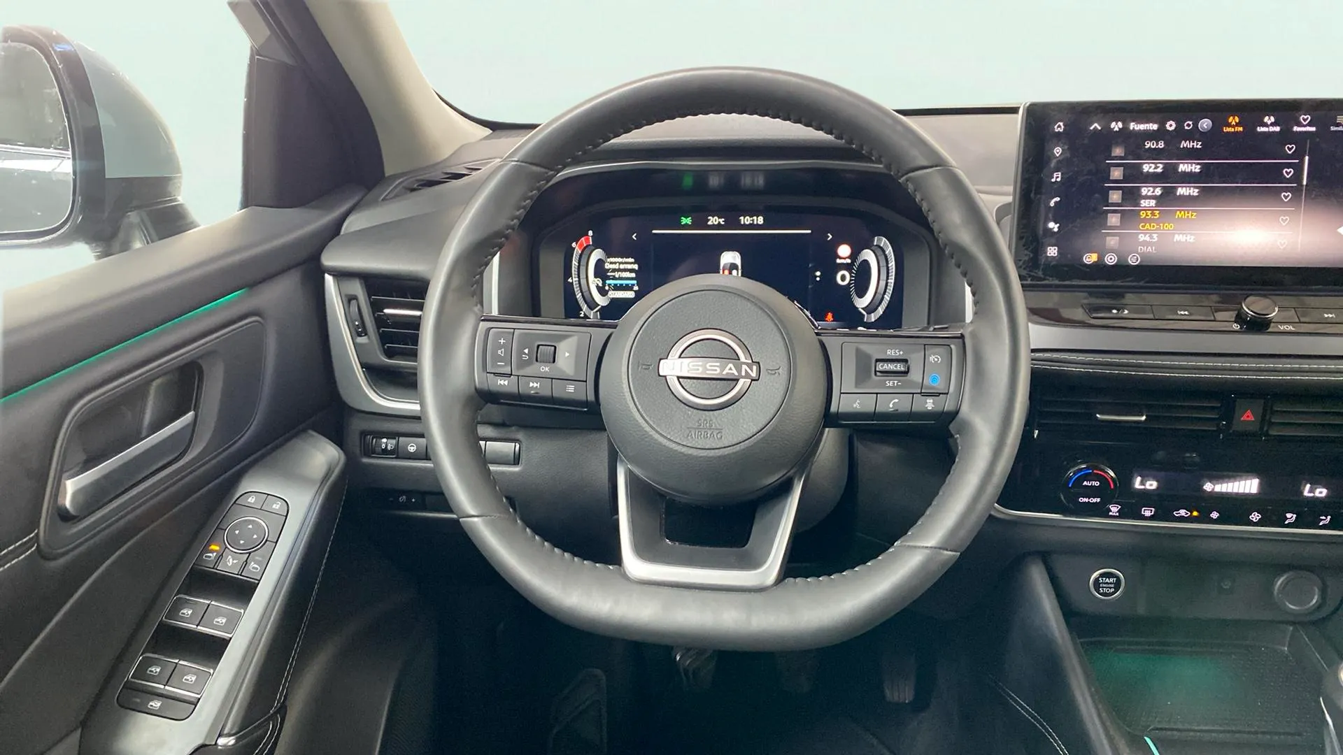 Nissan Qashqai DIG-T N-Connecta - foto 14