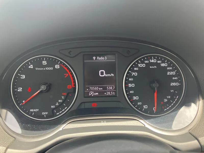 Audi Q2 Sport 30 TFSI - foto 30