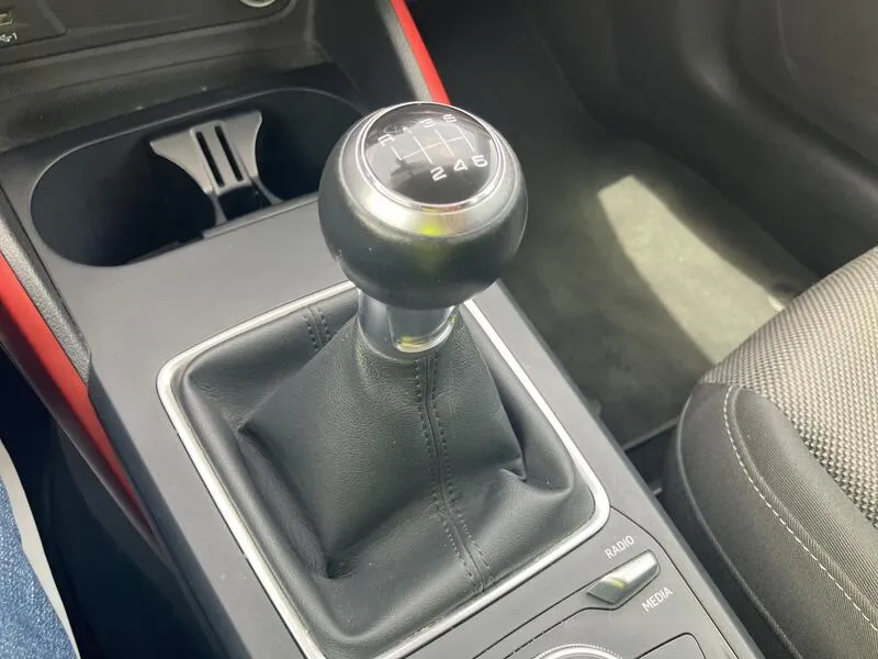 Audi Q2 Sport 30 TFSI - foto 35