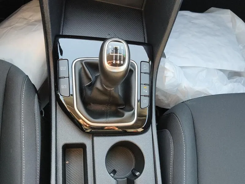 Kia Sportage 2022 todoterreno 1.6 T-GDi MHEV Drive 4x2 - foto 39