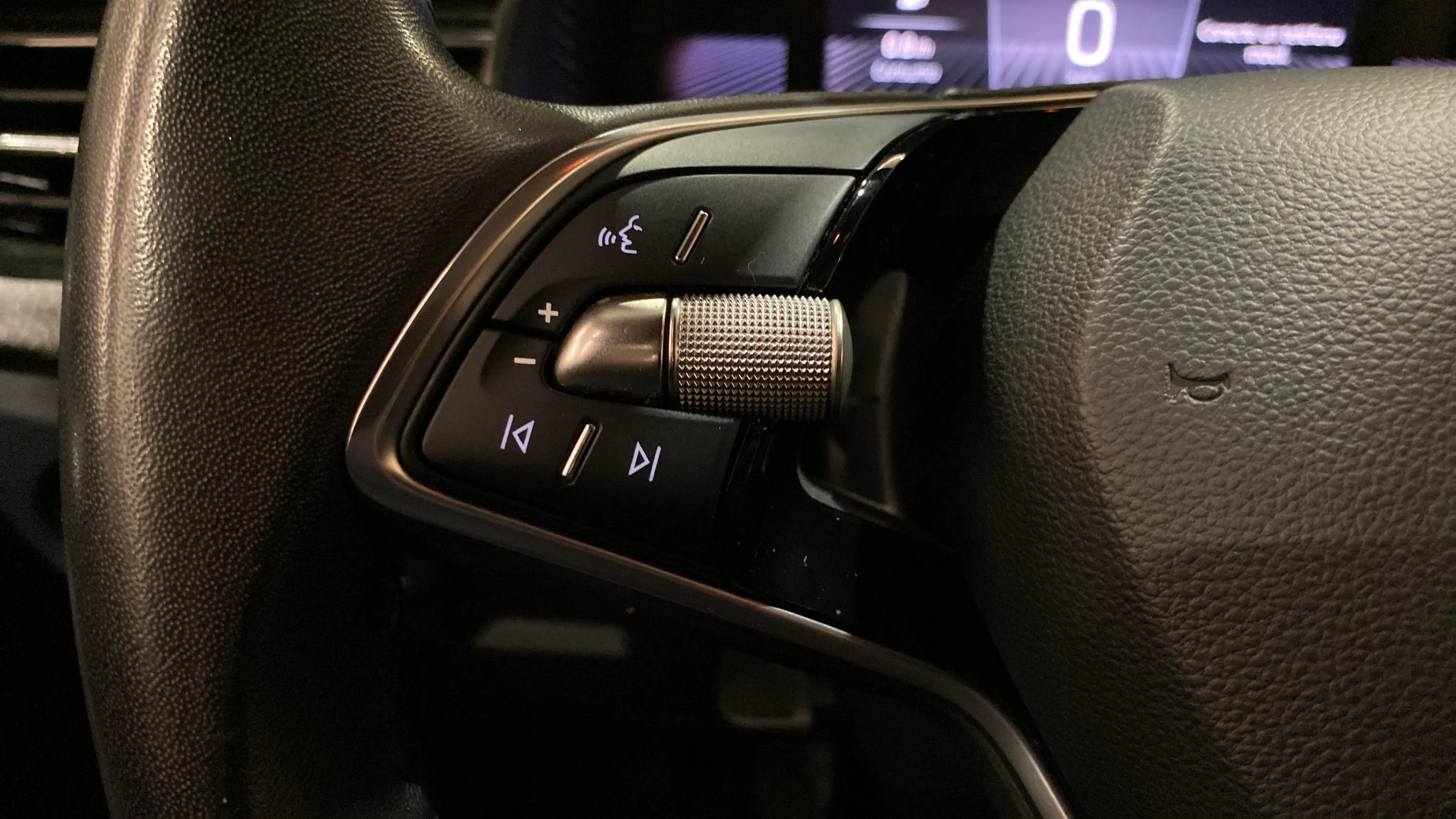 Škoda Kamiq 1.0 TSI Selection - foto 19