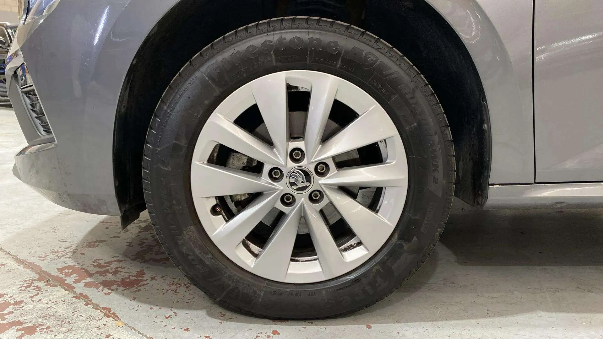 Škoda Kamiq 1.0 TSI Selection - foto 34