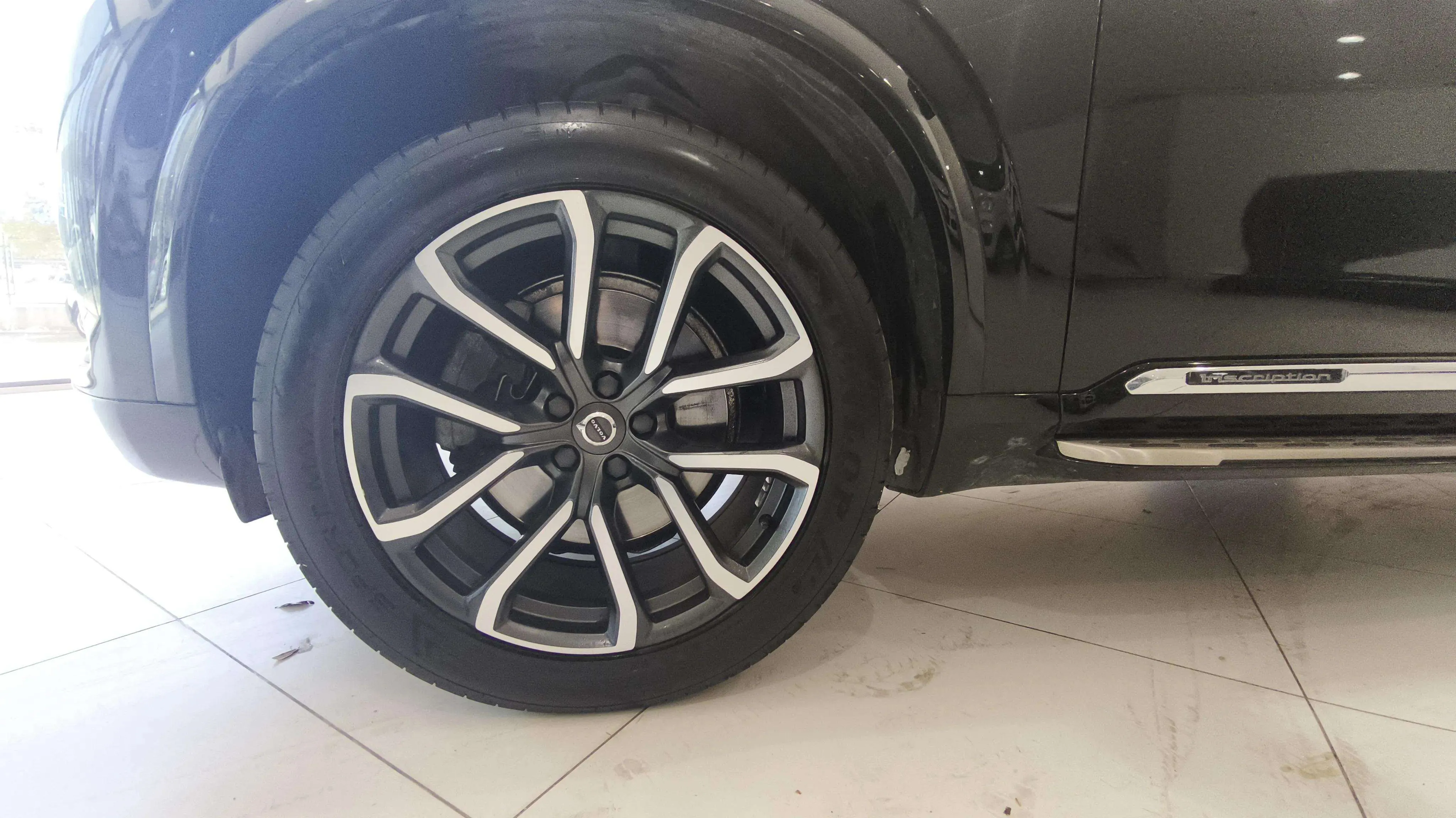 Volvo XC90 2.0 D5 AWD Inscription - foto 14
