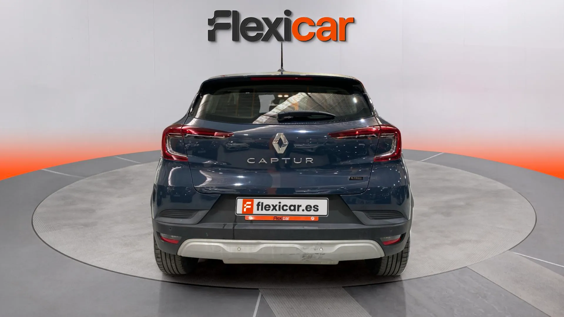 Renault Captur techno evolution E-Tech PHEV - foto 7
