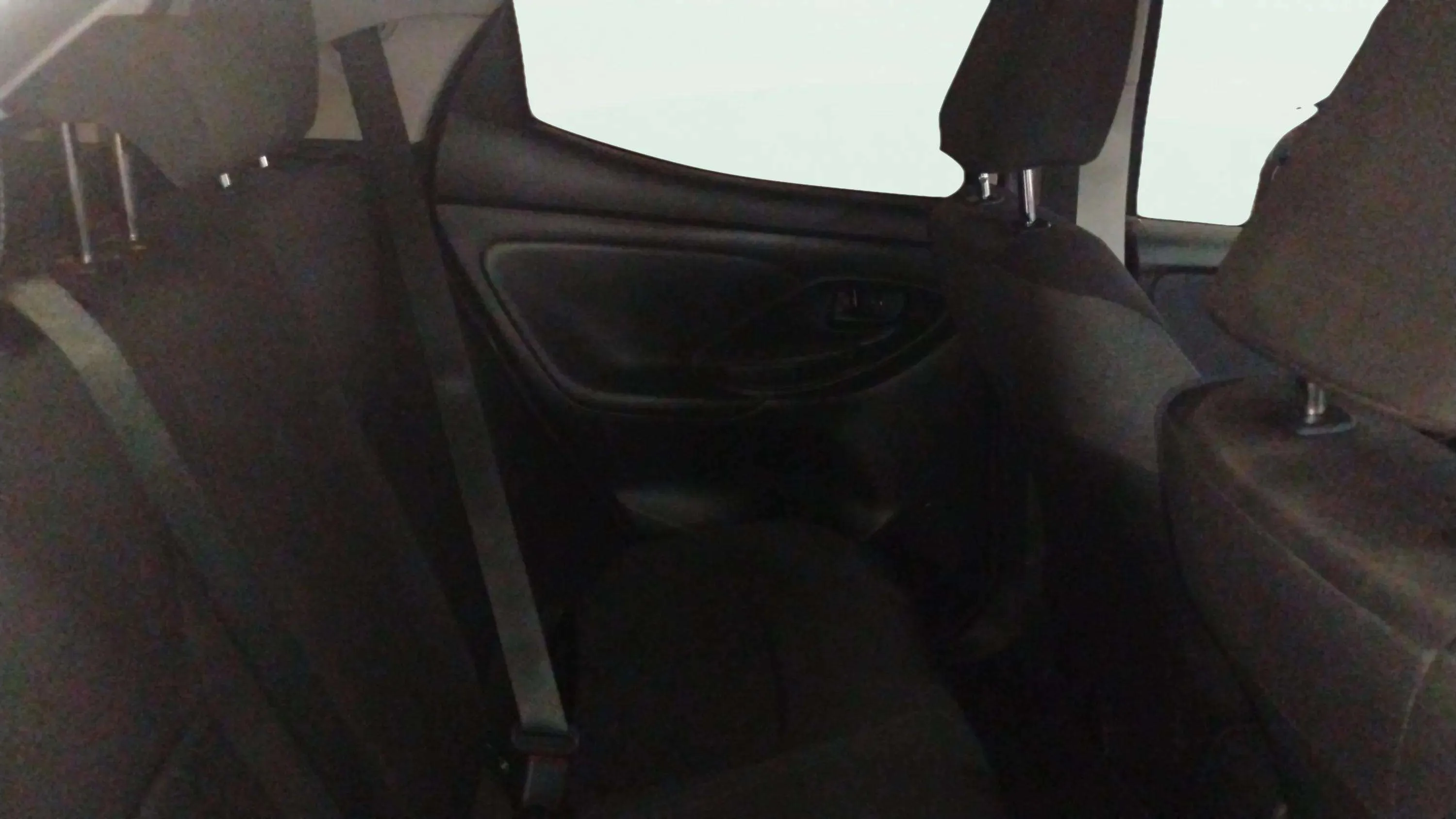 Toyota Yaris 1.5 120H Active Tech - foto 13