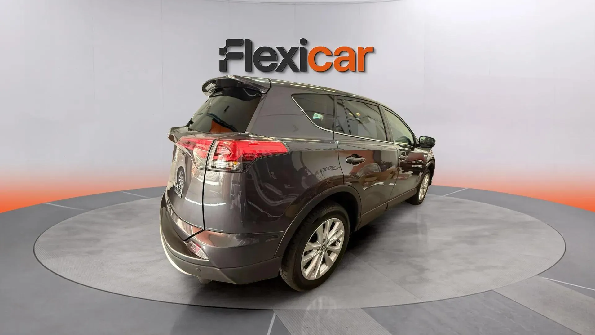 Toyota RAV4 2.5l hybrid 2WD Advance Pack Drive - foto 3