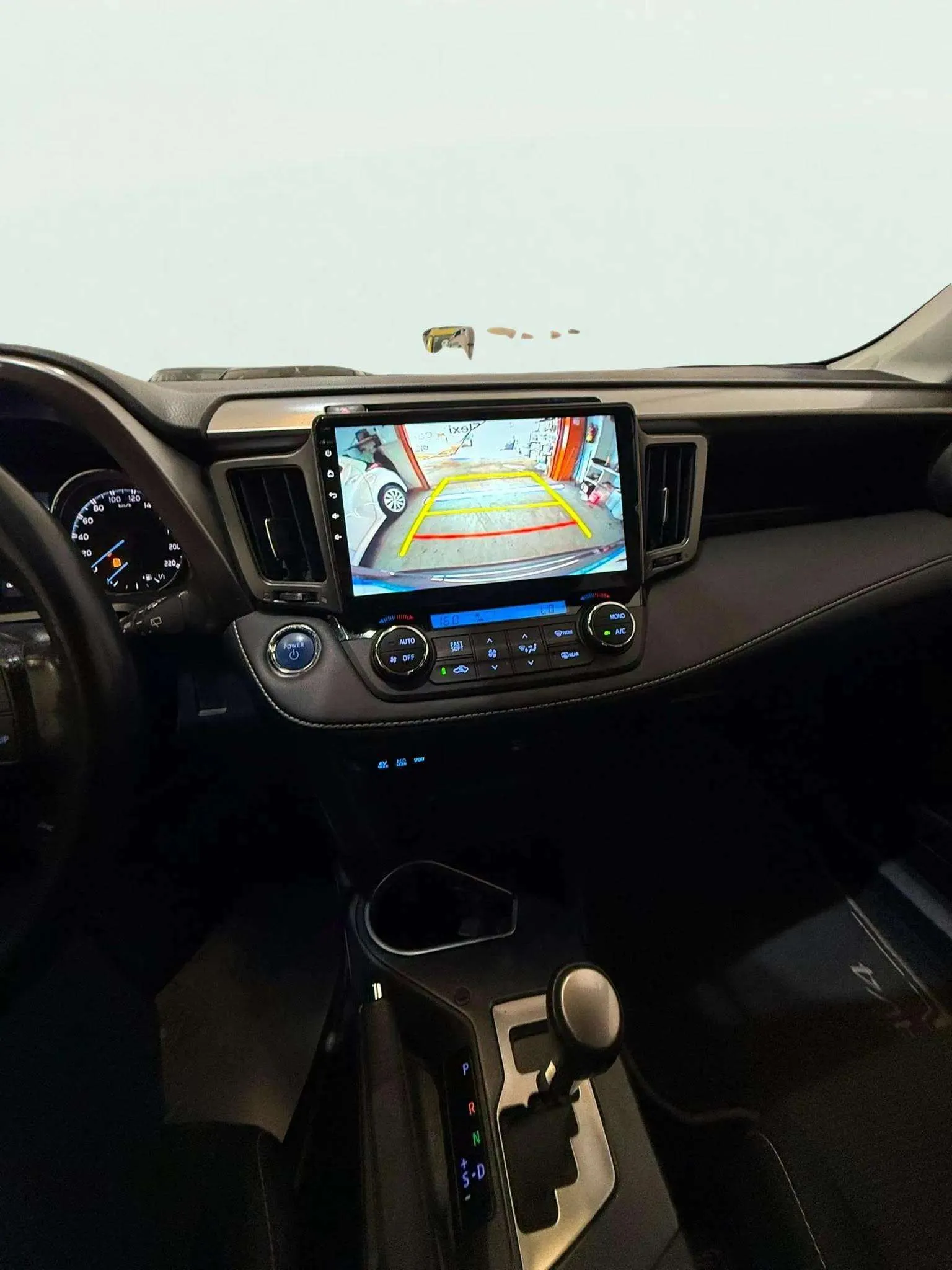 Toyota RAV4 2.5l hybrid 2WD Advance Pack Drive - foto 17