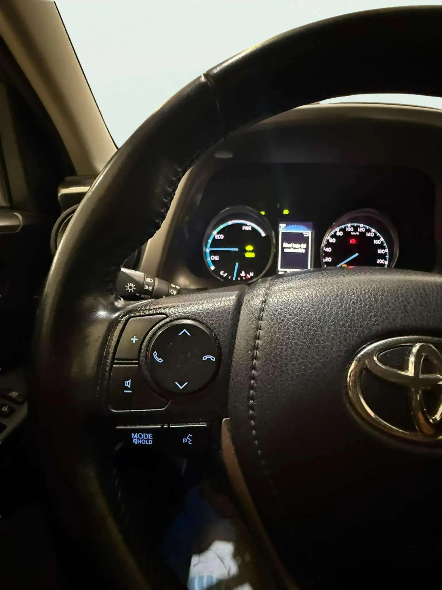 Toyota RAV4 2.5l hybrid 2WD Advance Pack Drive - foto 11