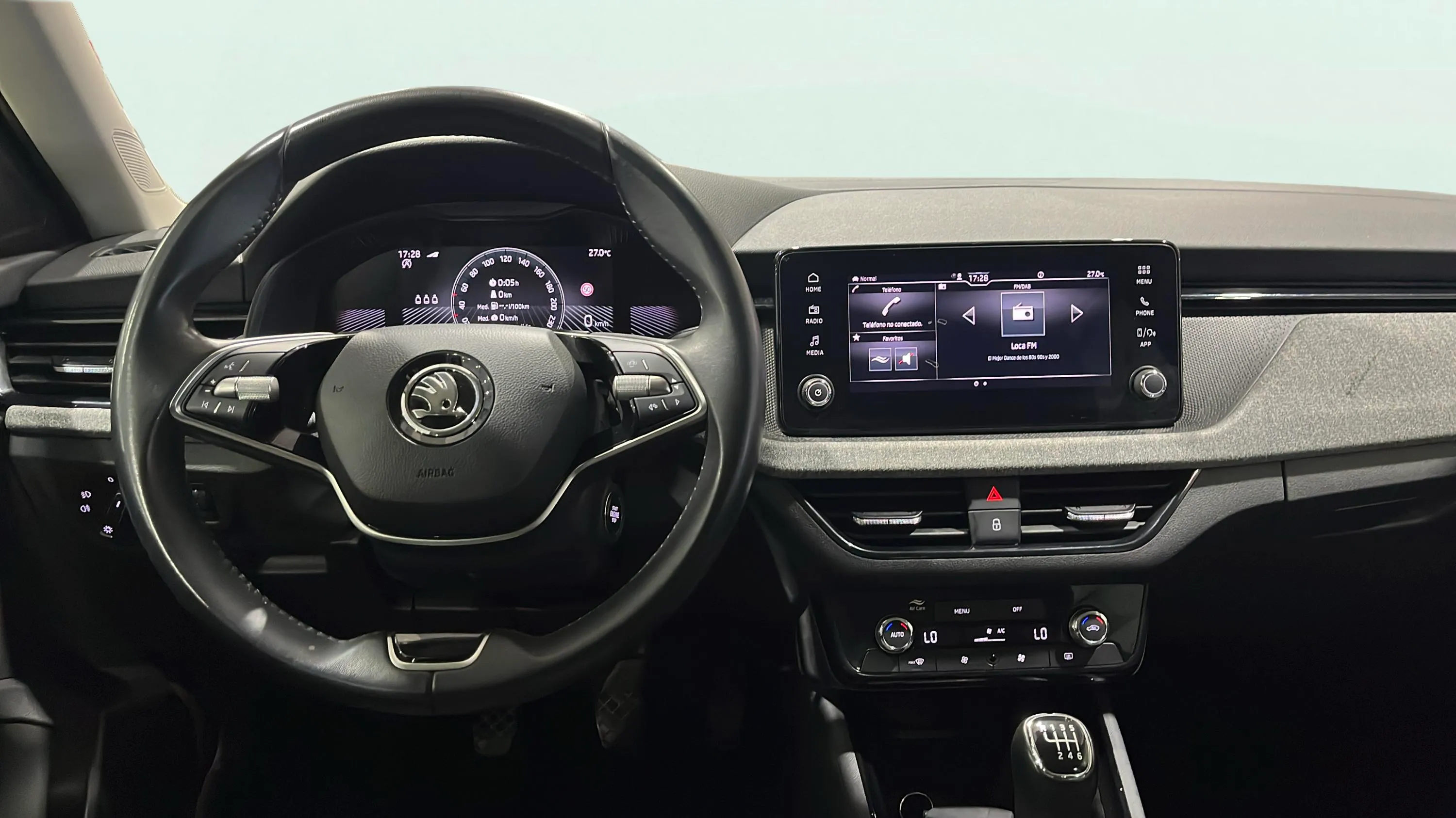 Škoda Kamiq 1.0 TSI Selection - foto 29
