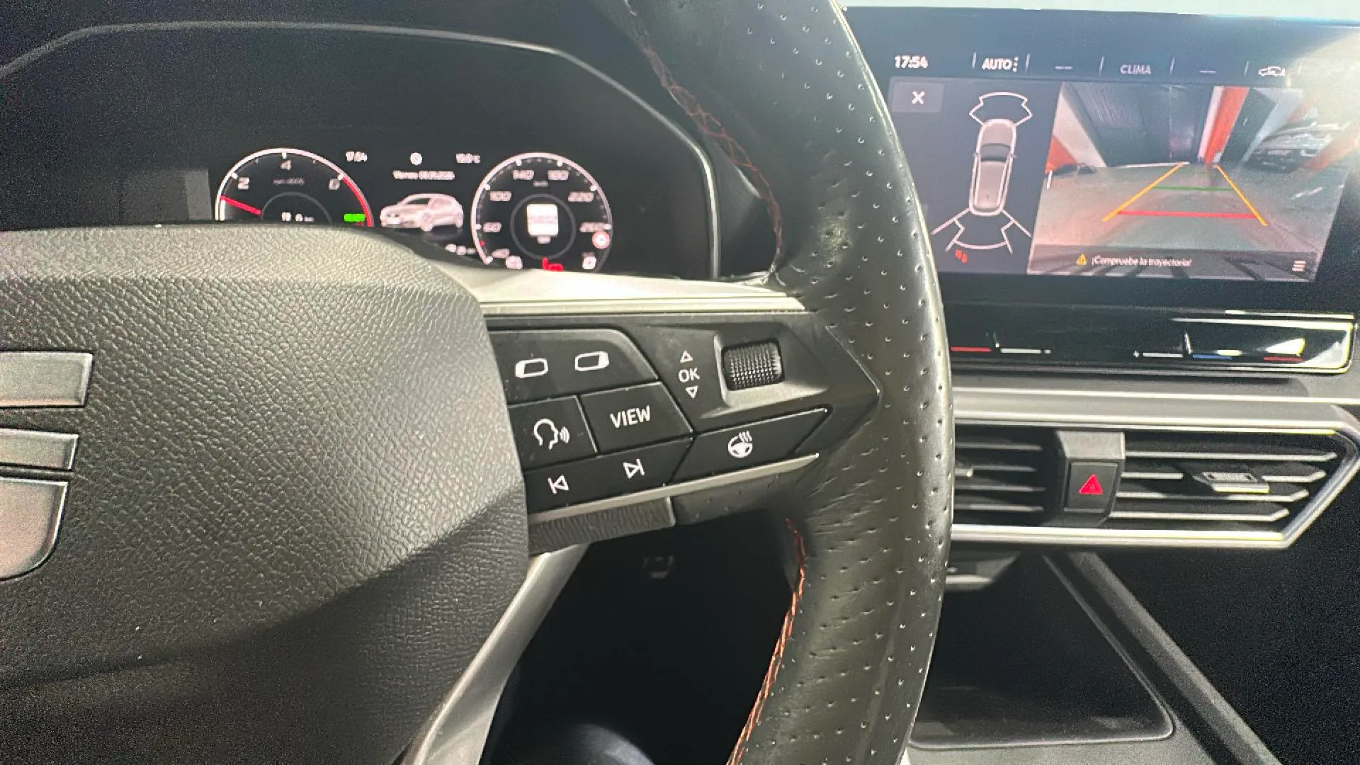 SEAT León SP 1.4 e-Hybrid DSG FR - foto 11