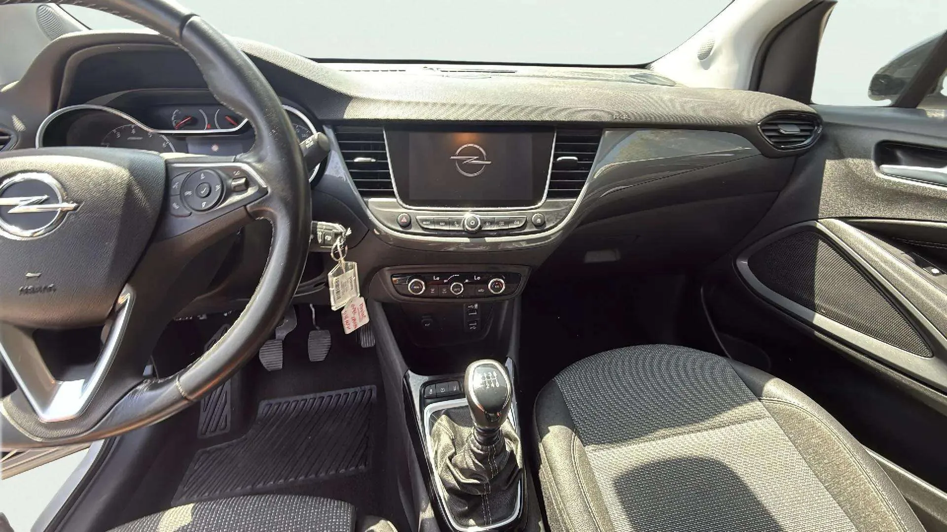 Opel Crossland 1.2 Elegance Pack - foto 12