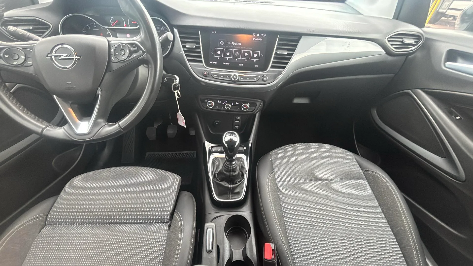 Opel Crossland 1.2 Elegance Pack AT6 - foto 12