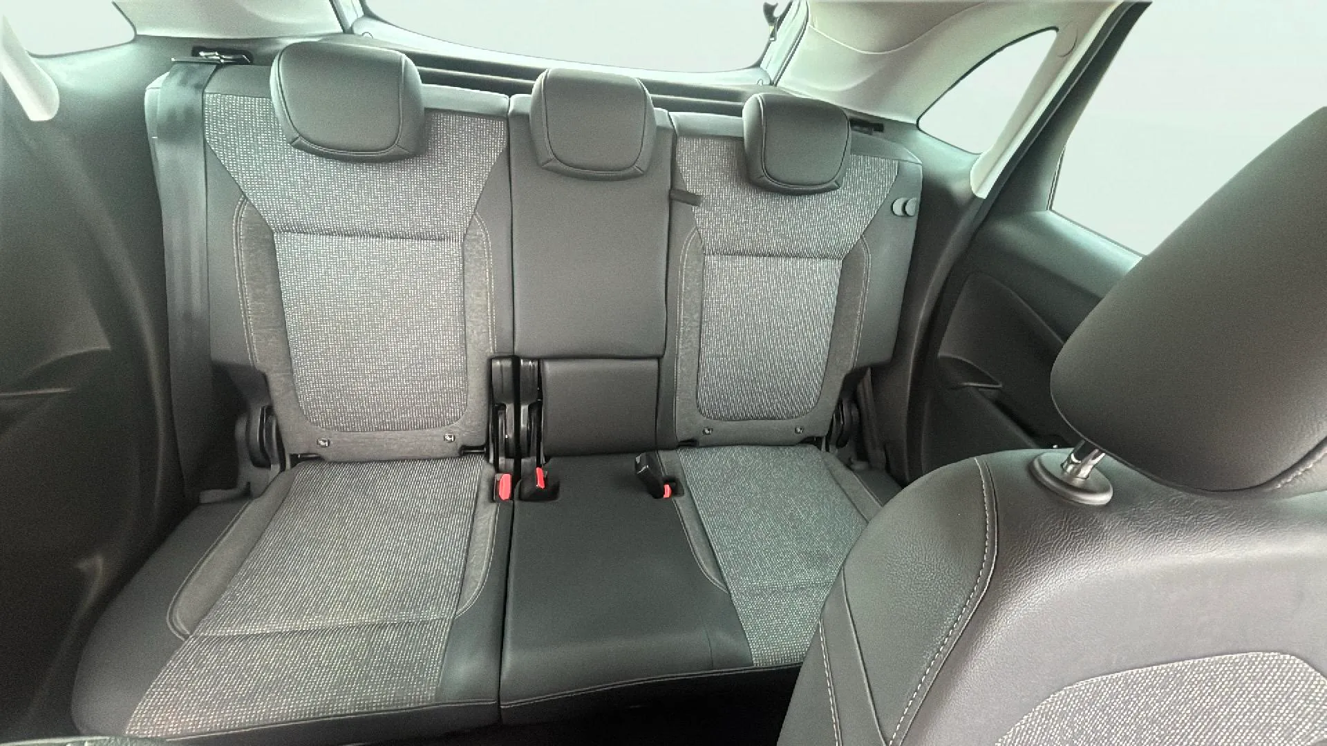 Opel Crossland 1.2 Elegance Pack AT6 - foto 14