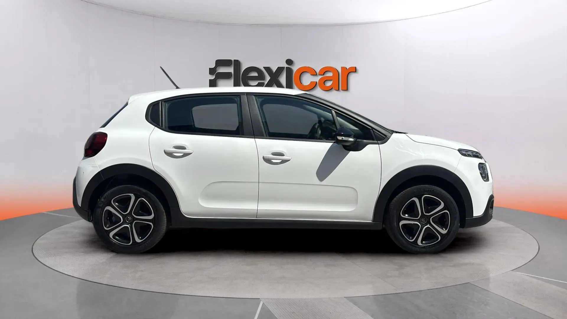 Citroën C3 PureTech Plus - foto 7