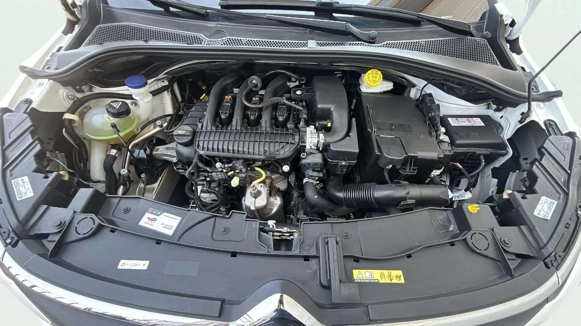 Citroën C3 PureTech Plus - foto 17