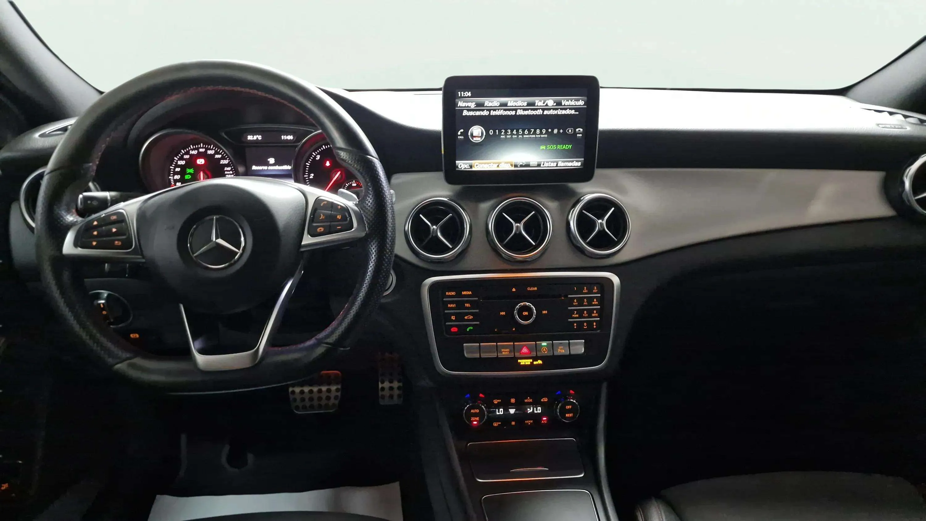 Mercedes-Benz GLA 200 d AMG Line - foto 10