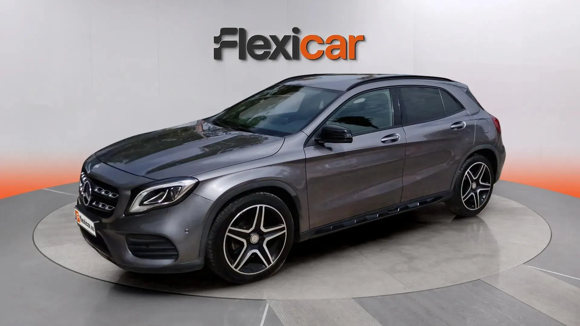 Mercedes-Benz GLA 200 d AMG Line - foto 3
