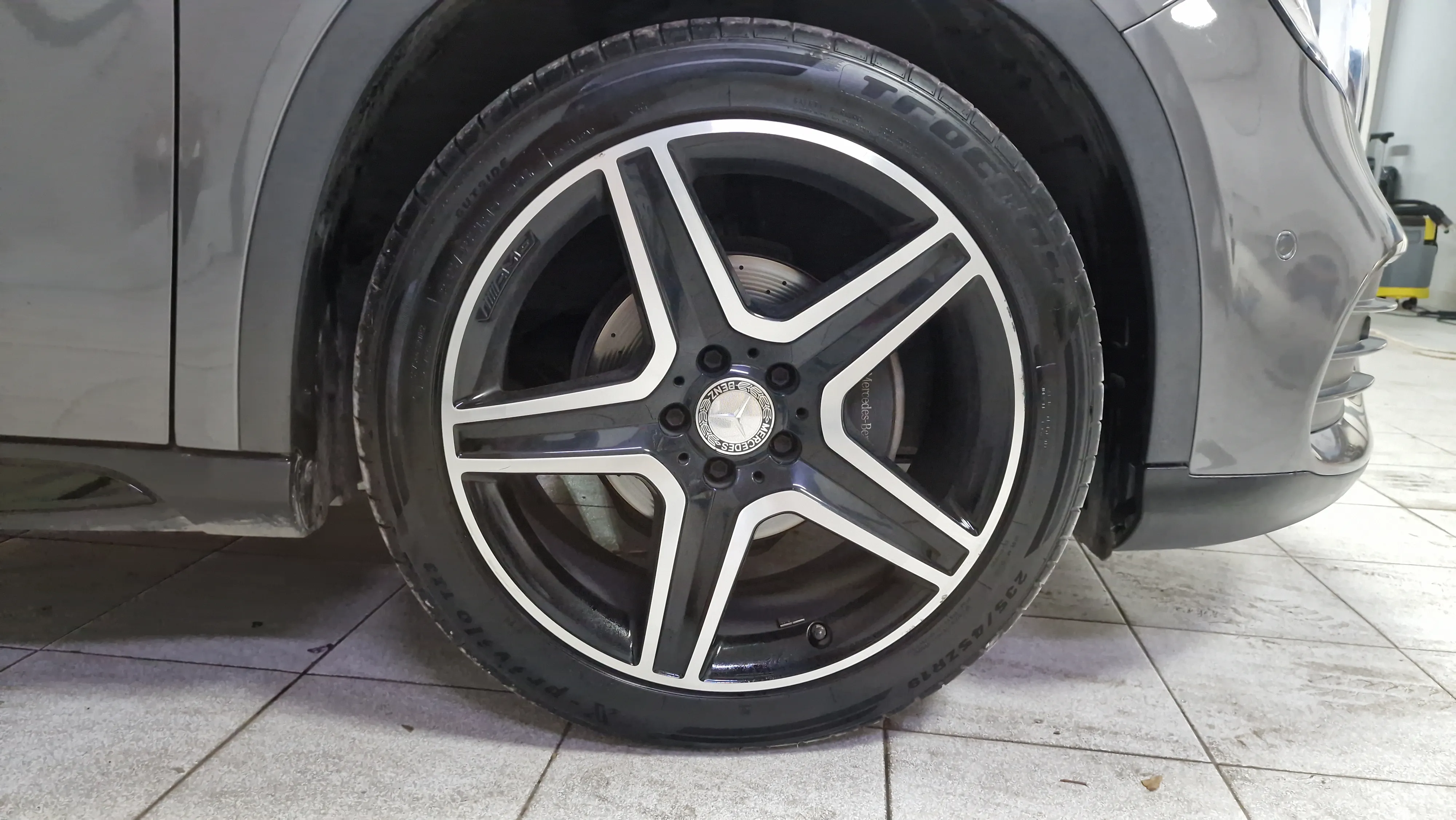 Mercedes-Benz GLA 200 d AMG Line - foto 26