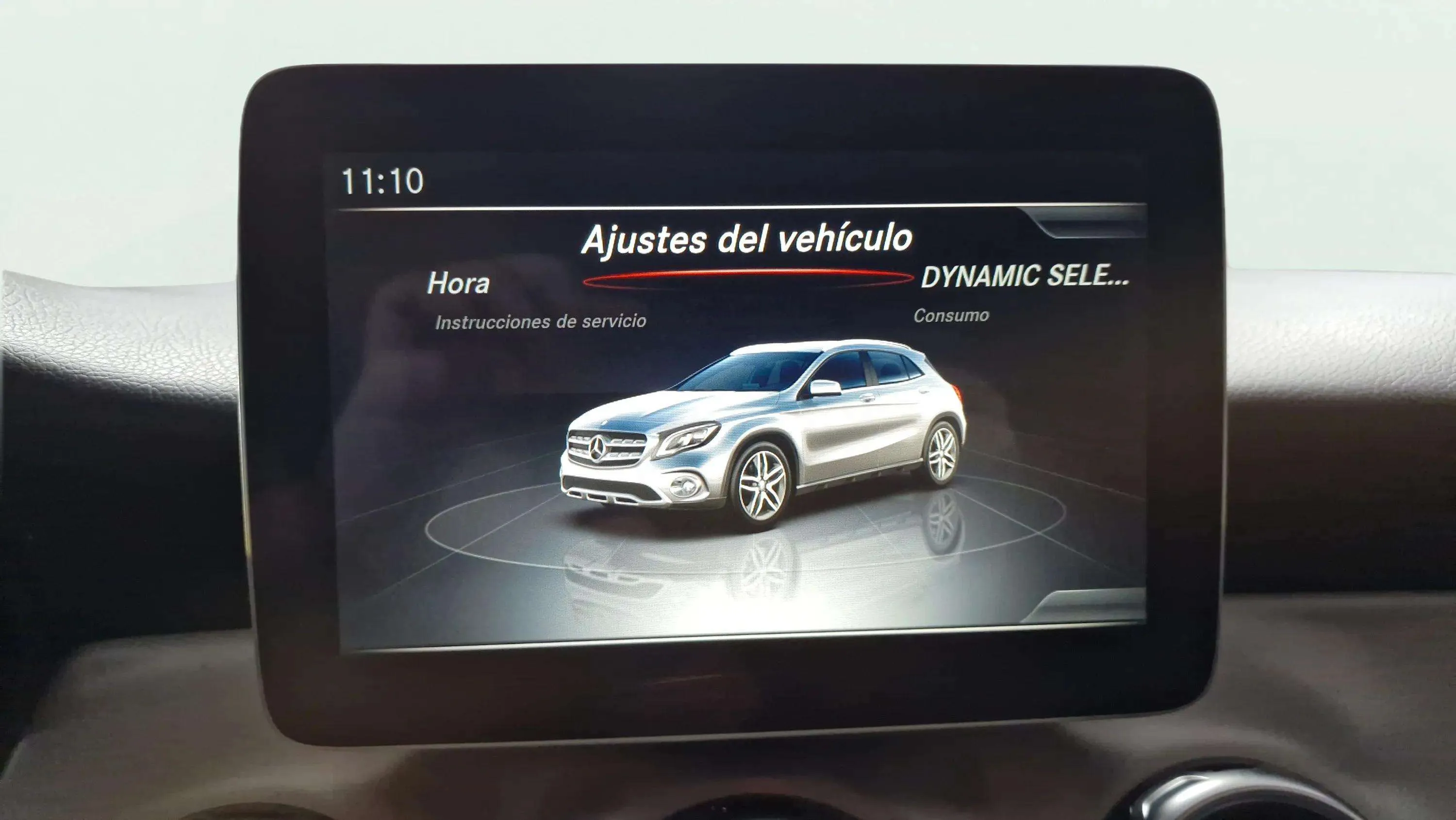 Mercedes-Benz GLA 200 d AMG Line - foto 19