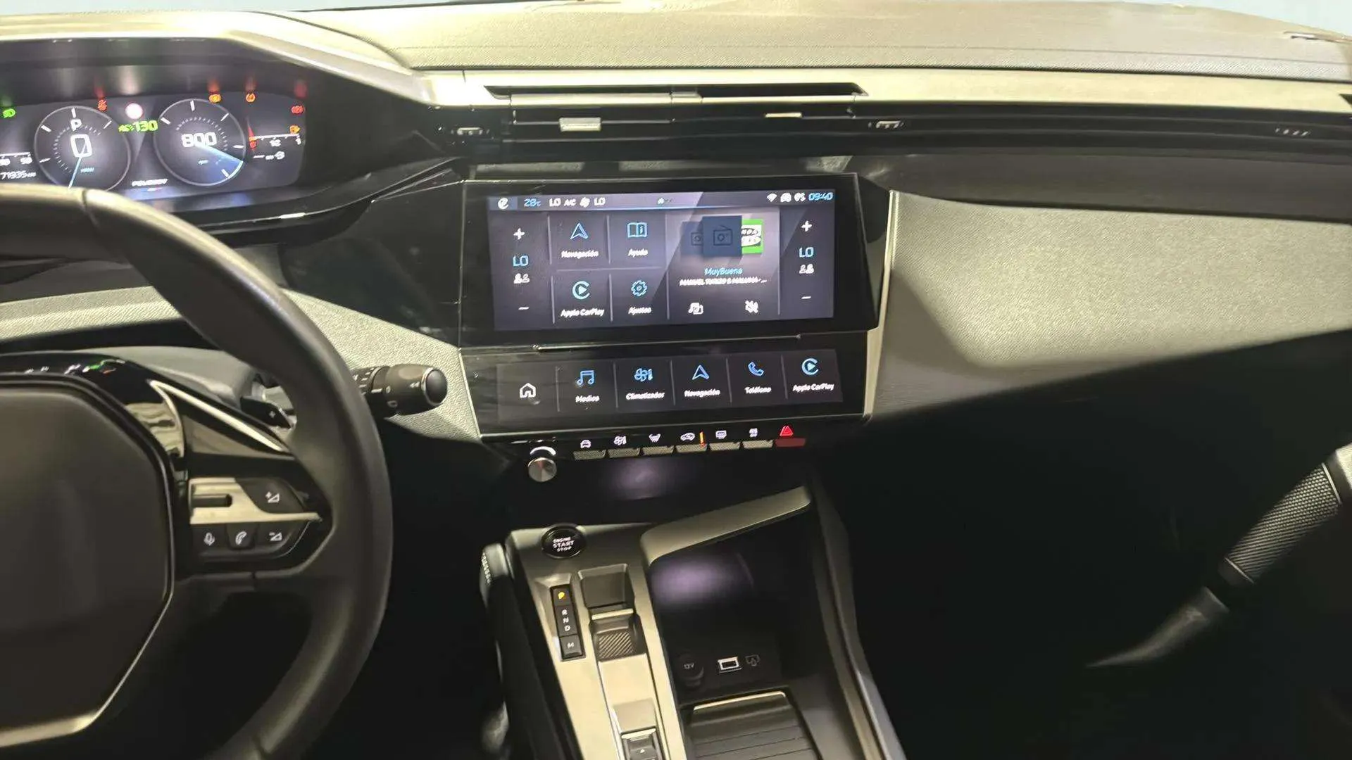 Peugeot 308 Allure BlueHDi 130 EAT8 - foto 12
