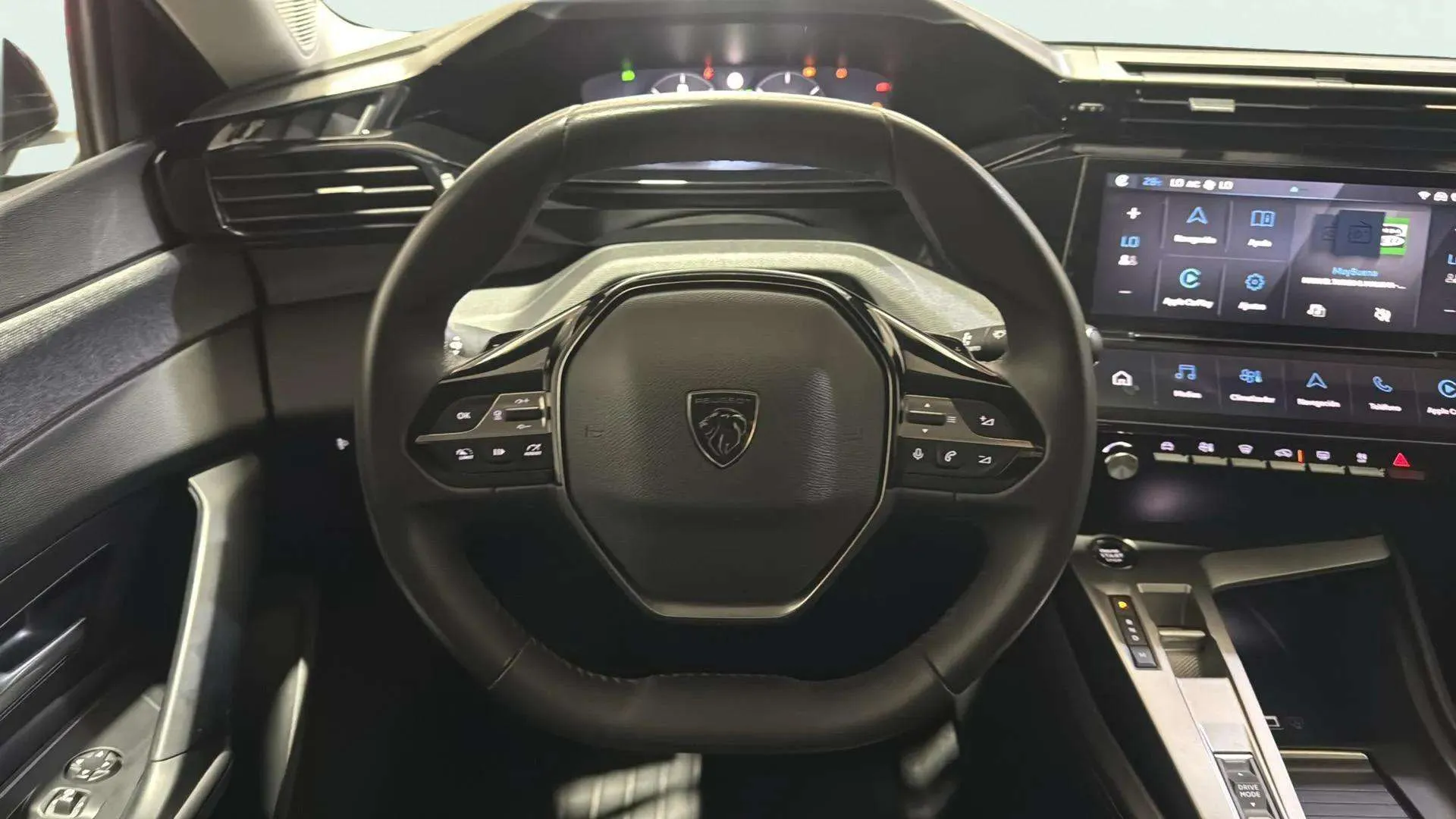 Peugeot 308 Allure BlueHDi 130 EAT8 - foto 10