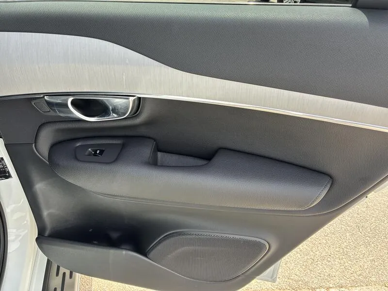 Volvo XC90 2.0 T8 AWD Recharge Inscription Exp - foto 25