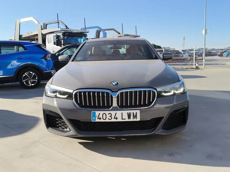 BMW Serie 5 520dA - foto 9