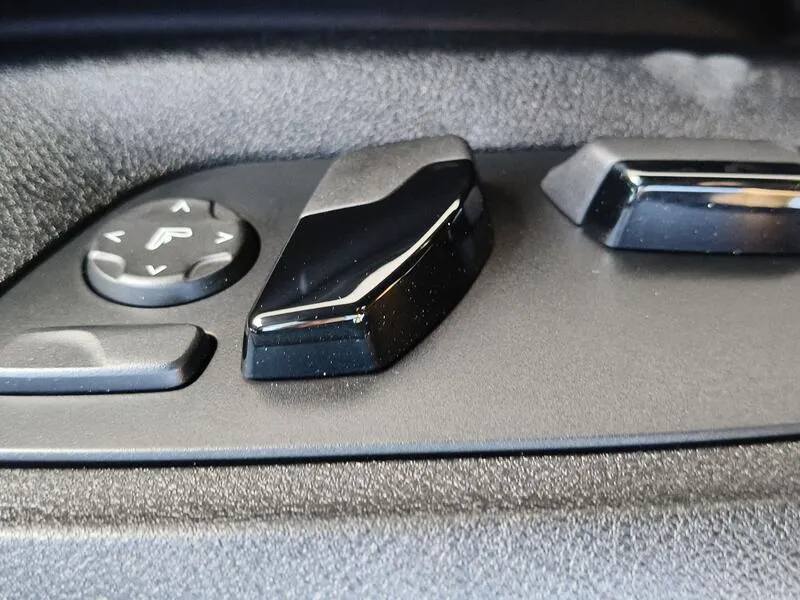 BMW Serie 5 520dA - foto 29