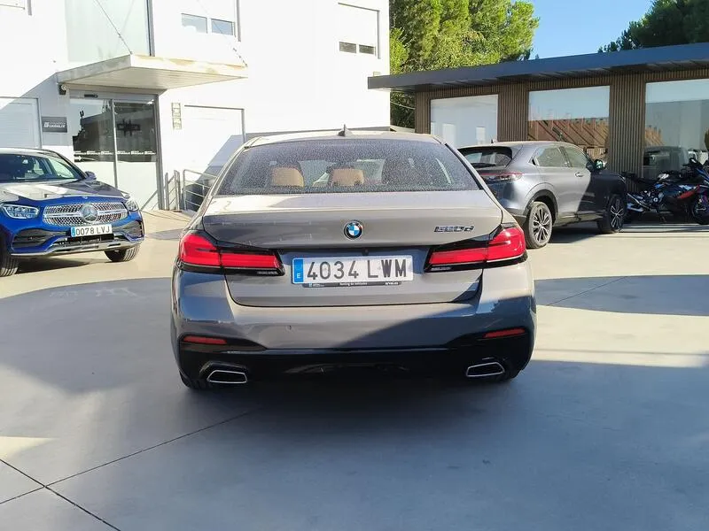 BMW Serie 5 520dA - foto 5