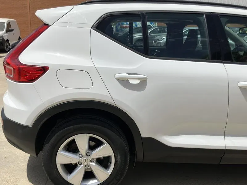 Volvo XC40 1.5 T2 Momentum Core - foto 24