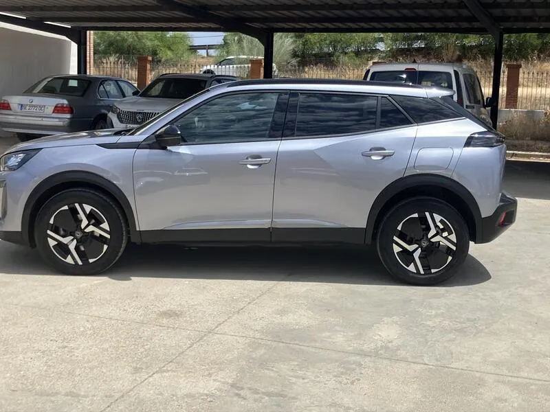 Peugeot 2008 Allure 1.2 PureTech - foto 3