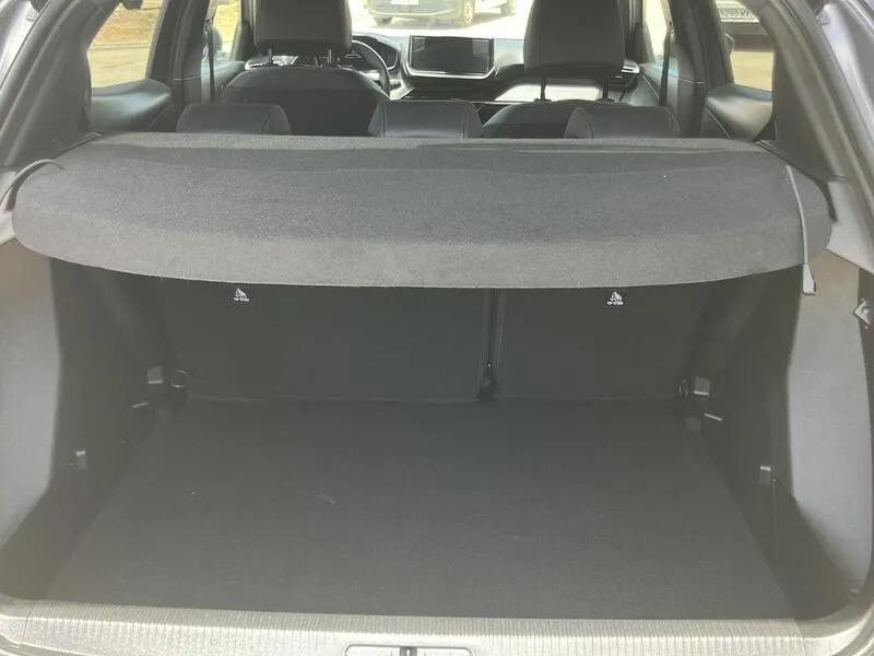 Peugeot 2008 Allure 1.2 PureTech - foto 18