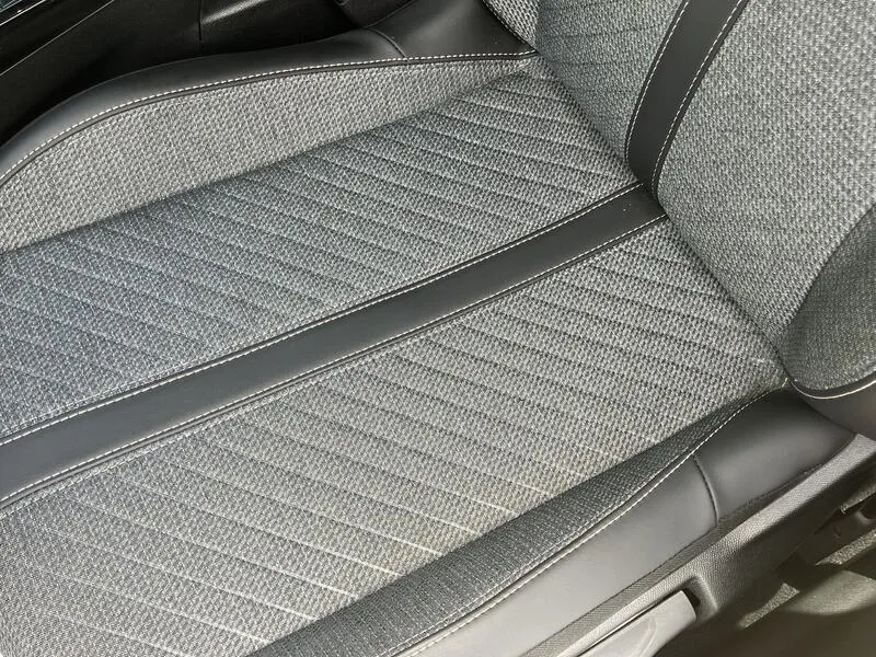 Peugeot 2008 Allure 1.2 PureTech - foto 13