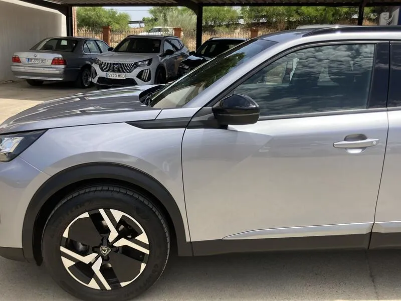 Peugeot 2008 Allure 1.2 PureTech - foto 20