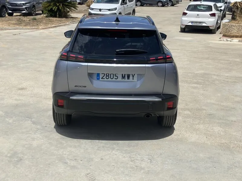 Peugeot 2008 Allure 1.2 PureTech - foto 5