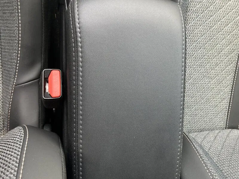 Peugeot 2008 Allure 1.2 PureTech - foto 42