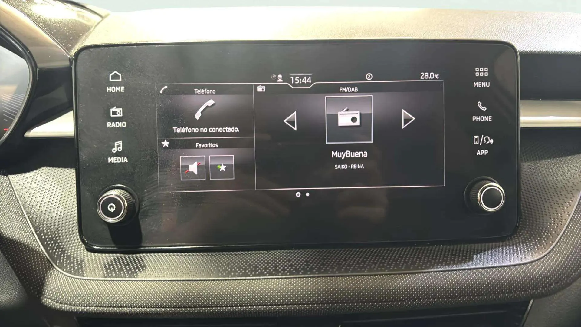 Škoda Fabia 1.0 TSI Selection - foto 13
