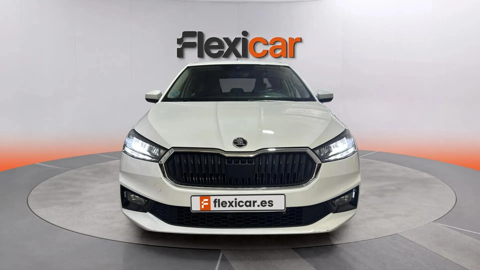Škoda Fabia 1.0 TSI Selection - foto 2
