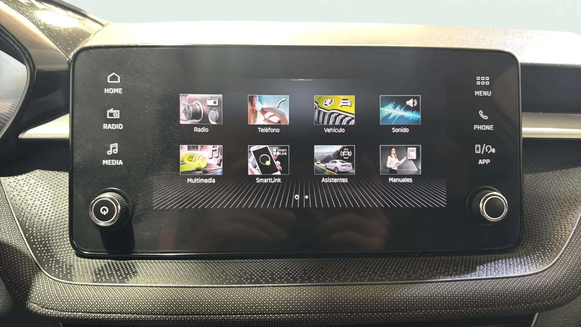Škoda Fabia 1.0 TSI Selection - foto 14