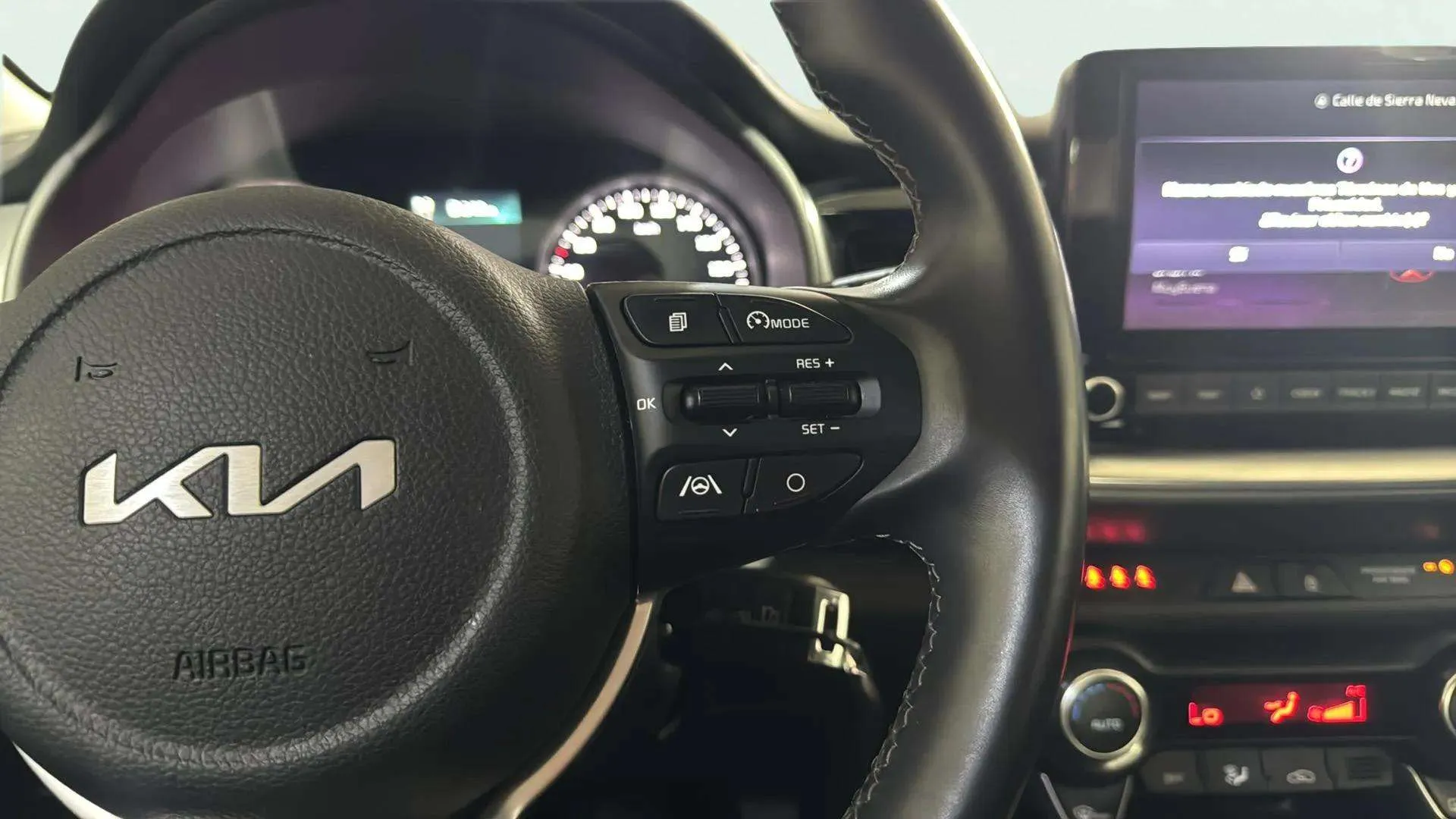 Kia Stonic 1.0 T-GDi MHEV iMT Drive - foto 17