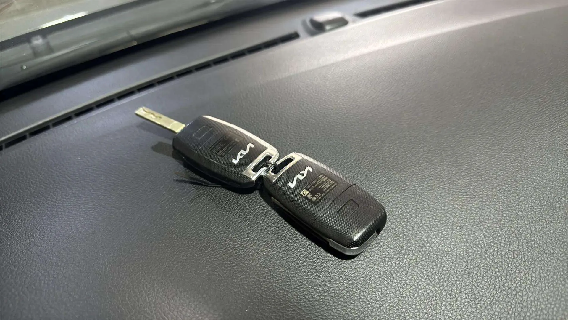Kia Stonic 1.0 T-GDi MHEV iMT Drive - foto 25