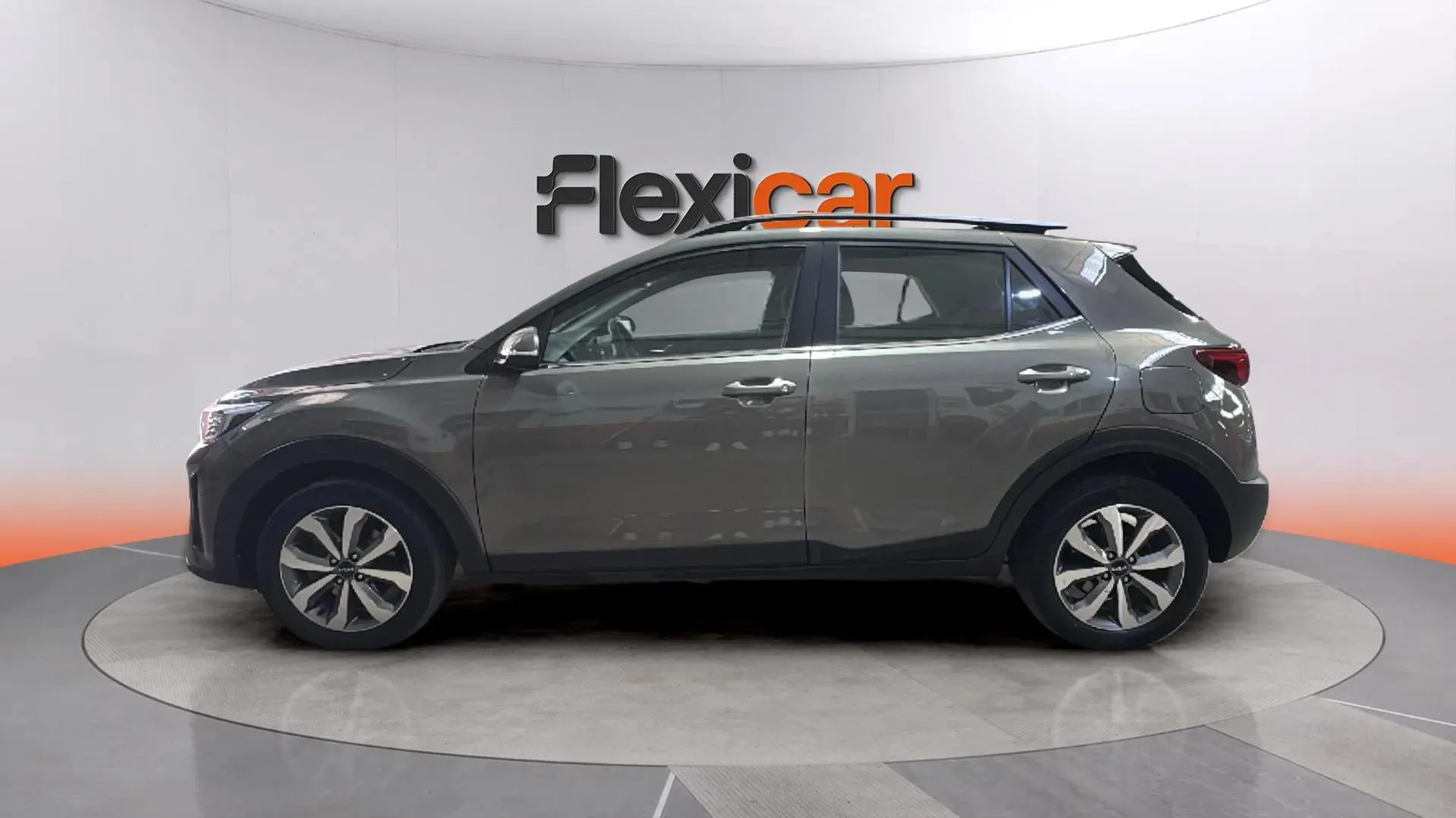 Kia Stonic 1.0 T-GDi MHEV iMT Drive - foto 4