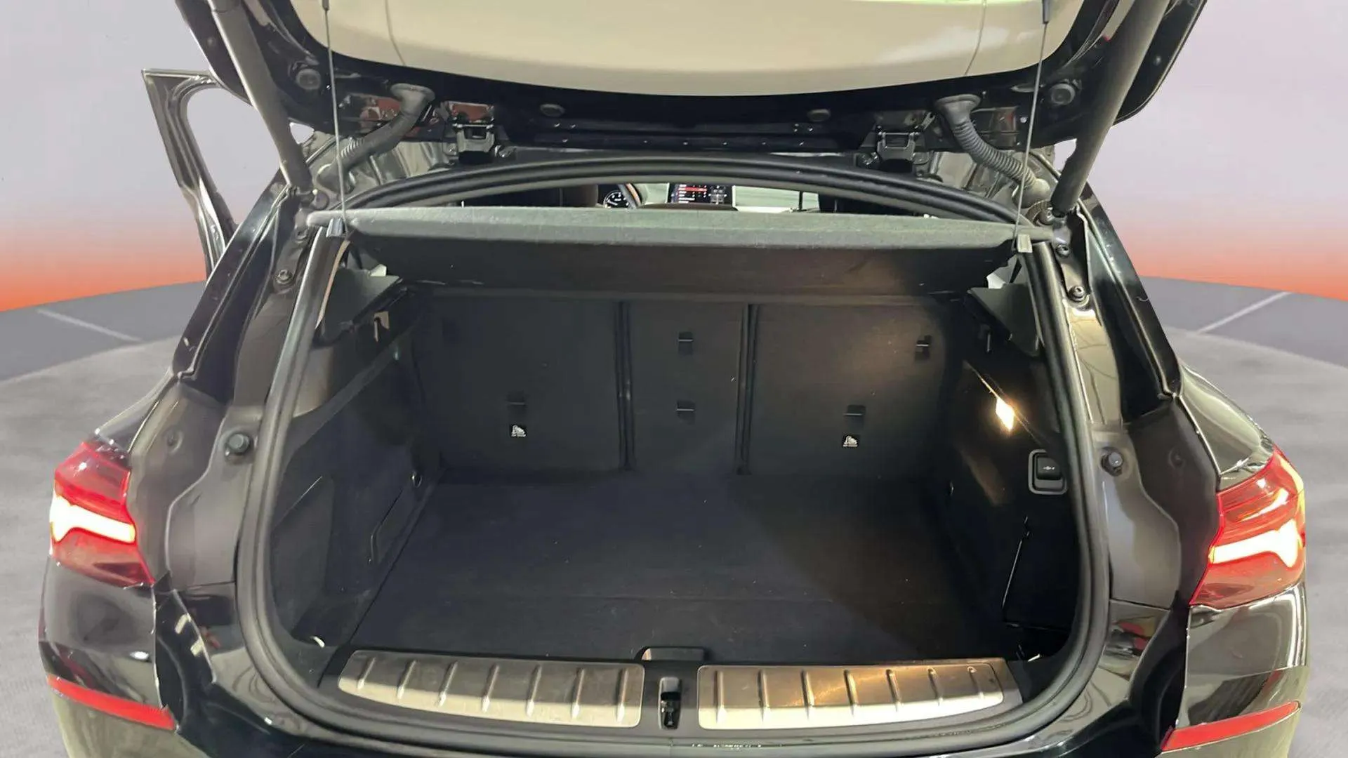 BMW X2 sDrive18d - foto 27